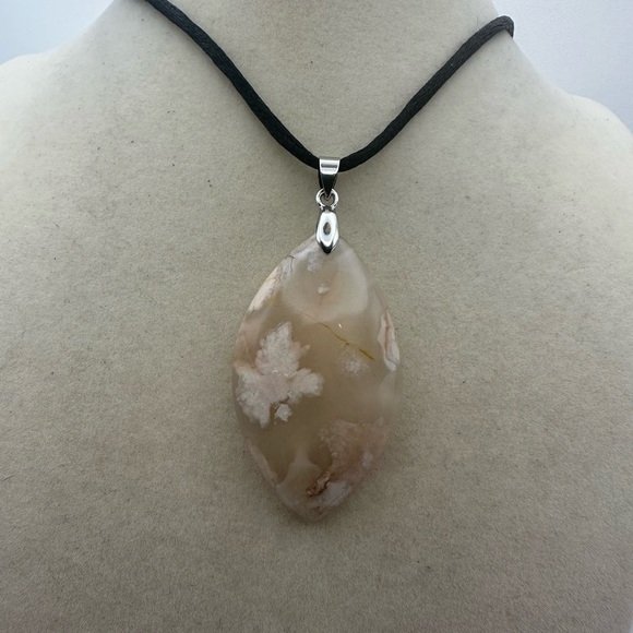 Flower Agate Pendant on Satin Rope - Picture 2 of 9